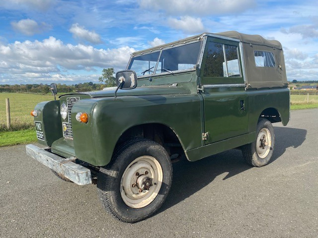 LAND ROVER SERIES II  (1968)