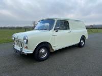 AUSTIN MINI  (1980)