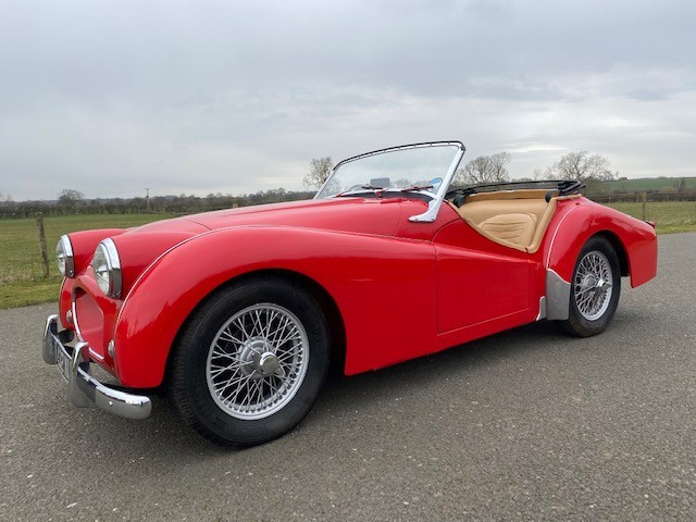 TRIUMPH TR2  (1955)