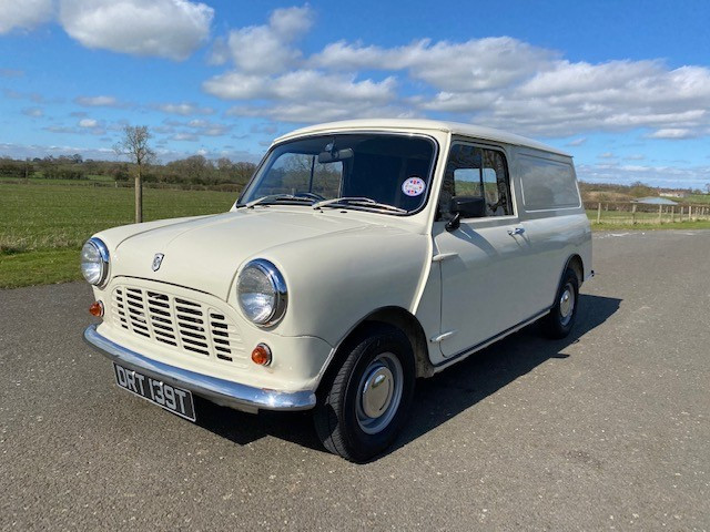 AUSTIN MINI VAN (1979)