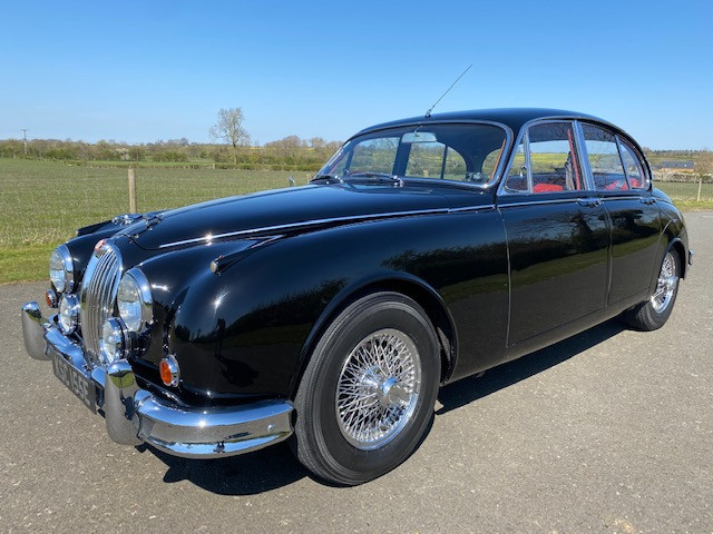 JAGUAR MARK II  (1967)