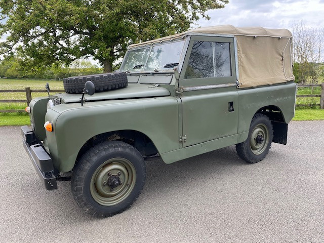 LAND ROVER SERIES II A (1966)