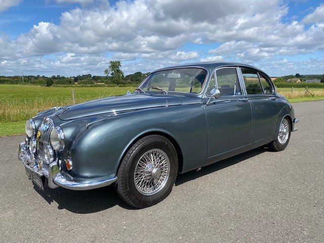 JAGUAR MK 240 (1969)