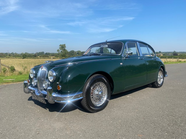 JAGUAR MARK II 3.4 (1964)