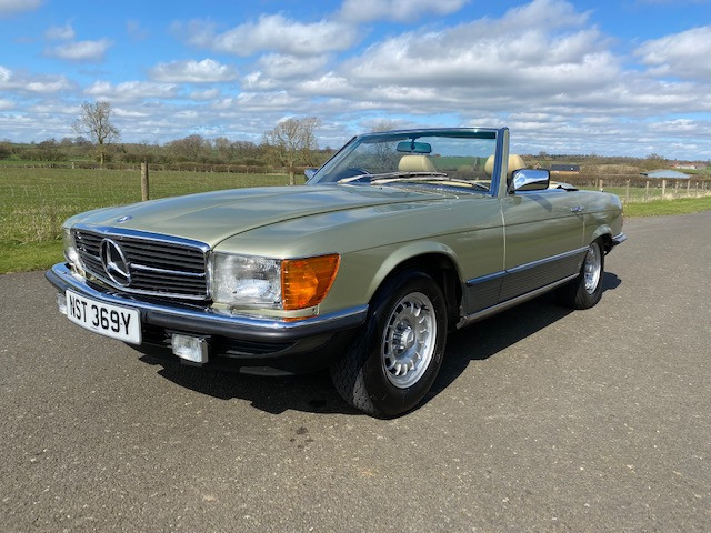 MERCEDES-BENZ SL 500 R107 (1983)