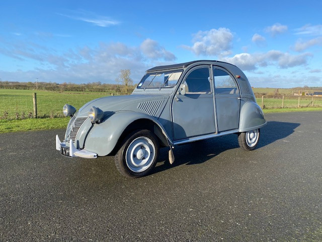 CITROEN 2 CV  (1958)