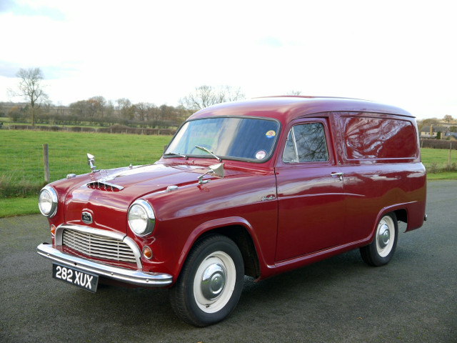 AUSTIN HALF TON A55 (1961)