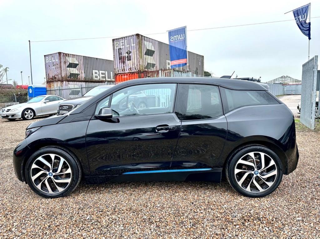 BMW I3