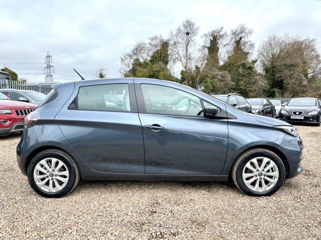 RENAULT ZOE
