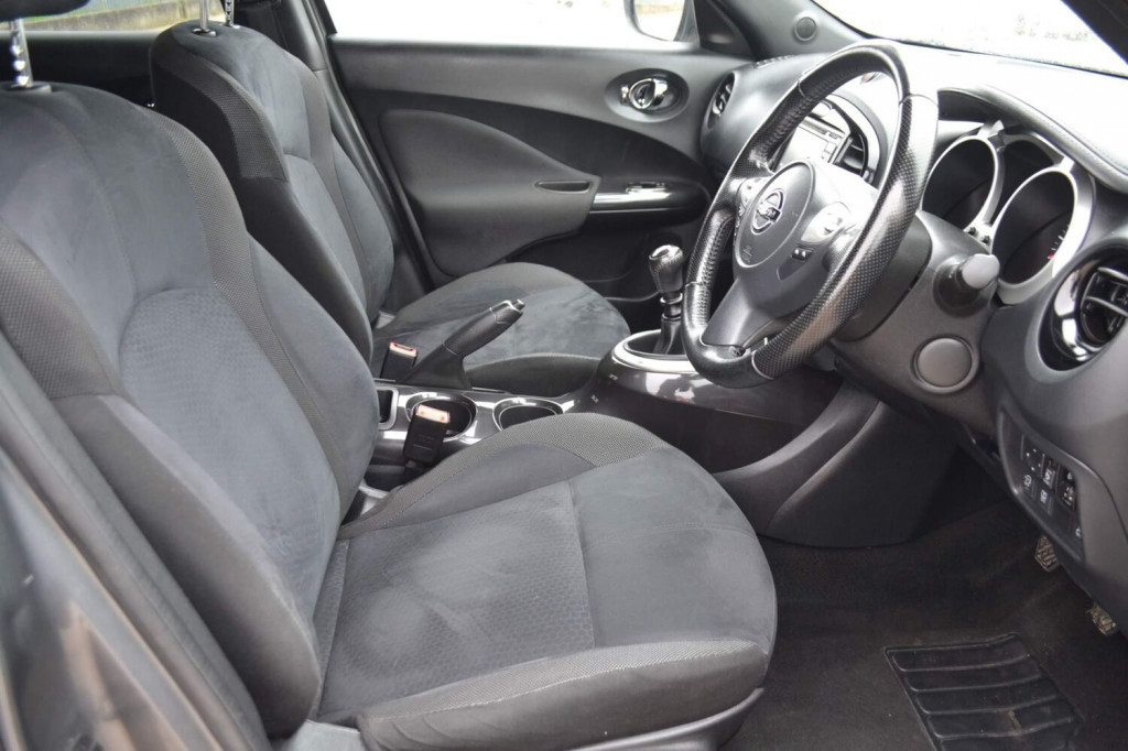 NISSAN JUKE