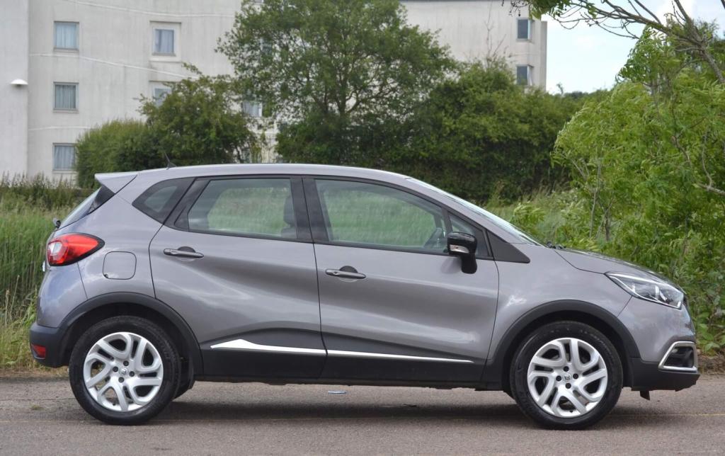 RENAULT CAPTUR