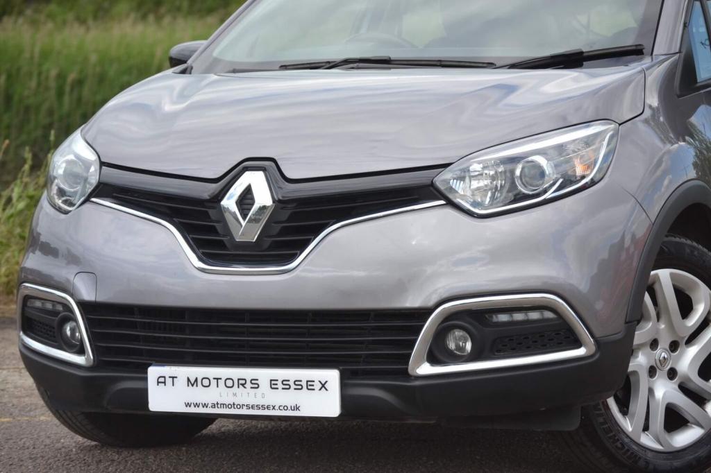 RENAULT CAPTUR