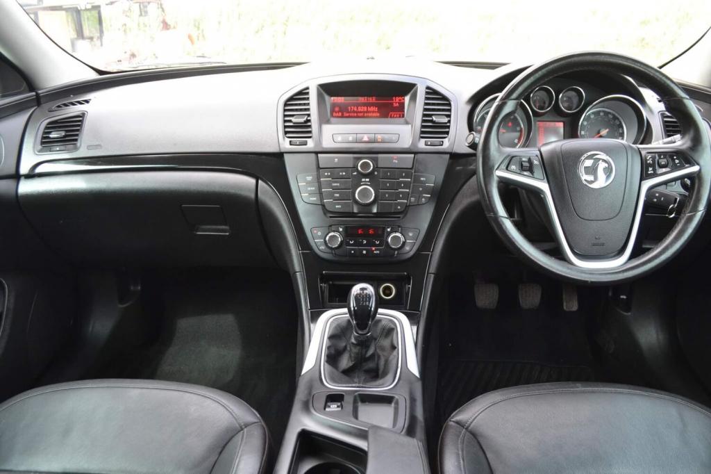 View VAUXHALL INSIGNIA 2.0 CDTi ecoFLEX Elite Euro 5 (s/s) 5dr