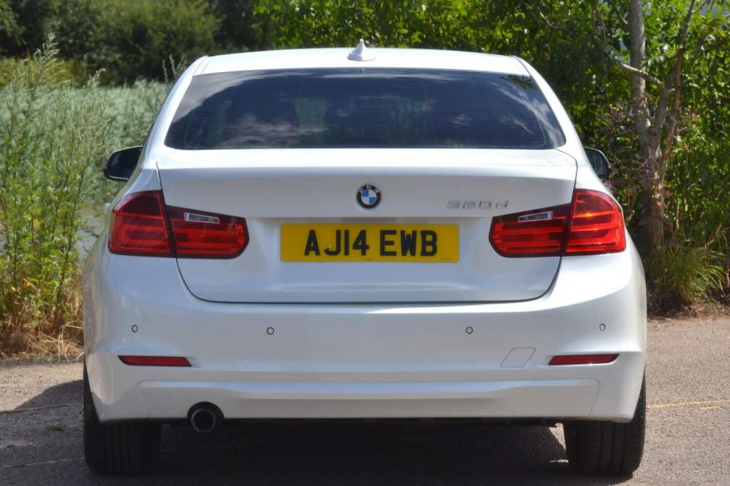 BMW 3 SERIES