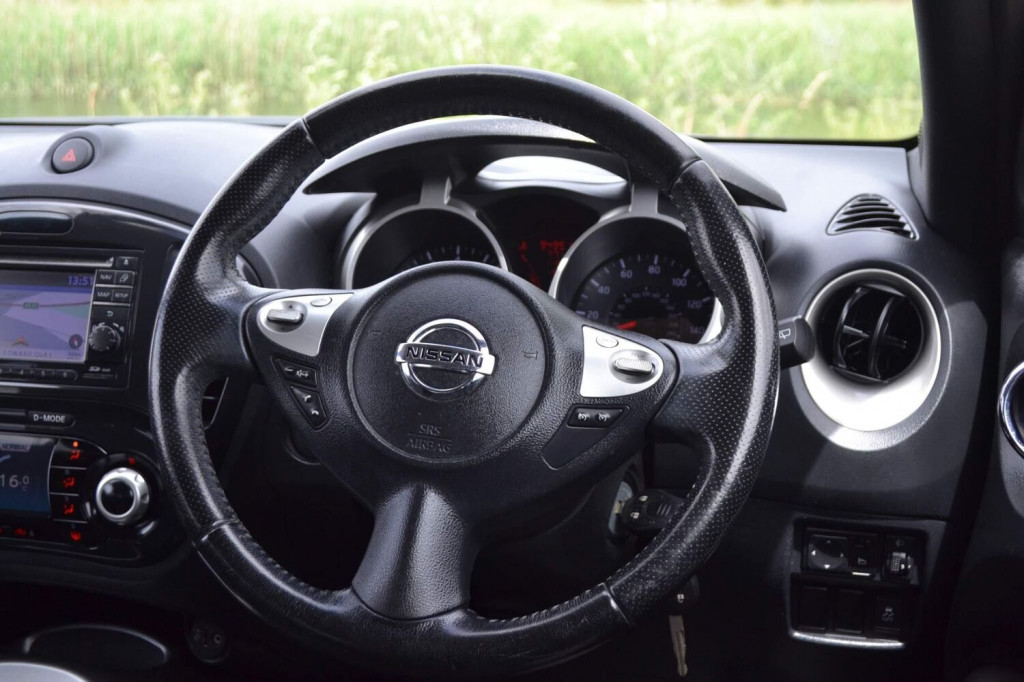 NISSAN JUKE