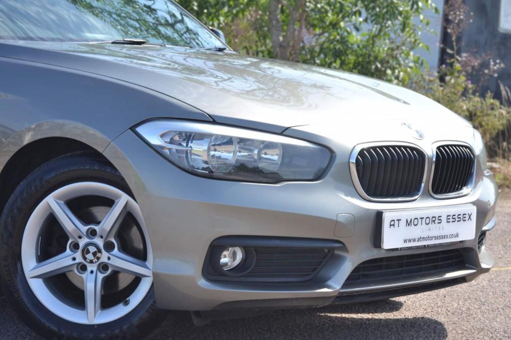 BMW 1 SERIES