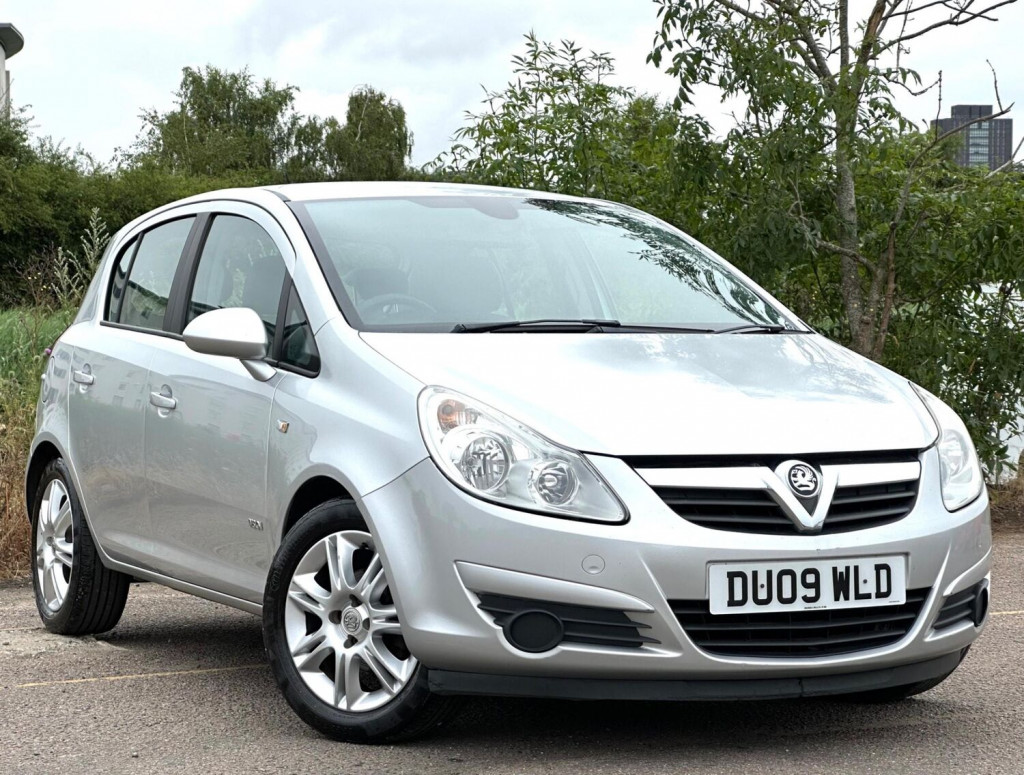View VAUXHALL CORSA 1.4i 16v Design 5dr (a/c)