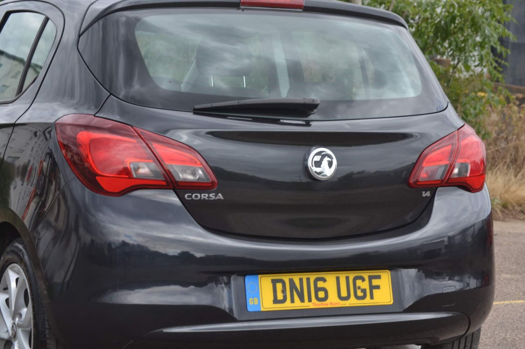 VAUXHALL CORSA