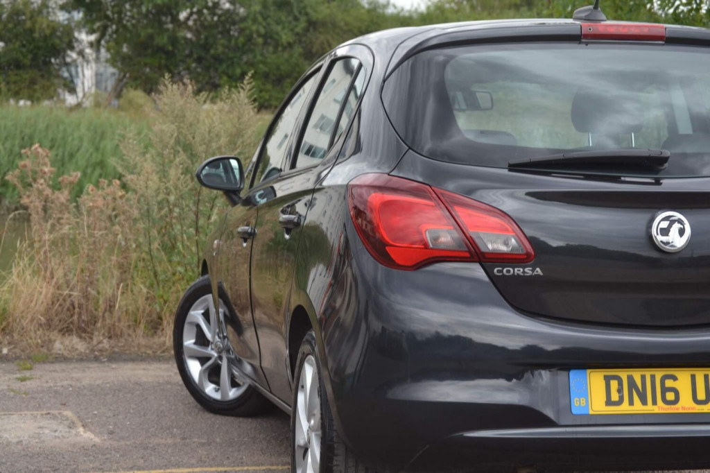 VAUXHALL CORSA