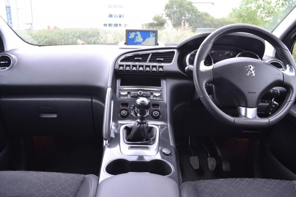 View PEUGEOT 3008 1.6 BlueHDi Allure Euro 6 (s/s) 5dr