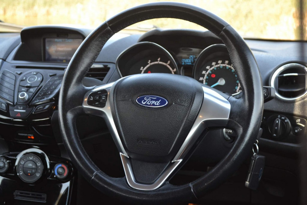 FORD FIESTA