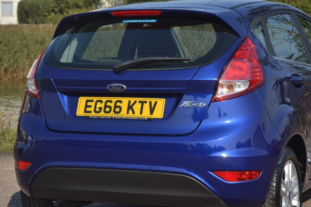 FORD FIESTA