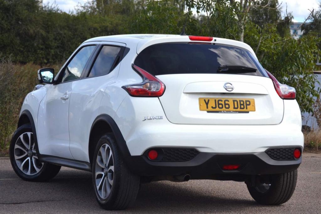 NISSAN JUKE