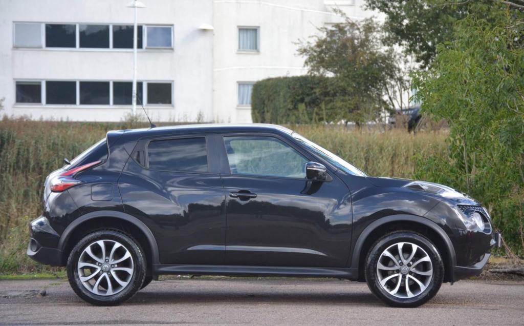 NISSAN JUKE