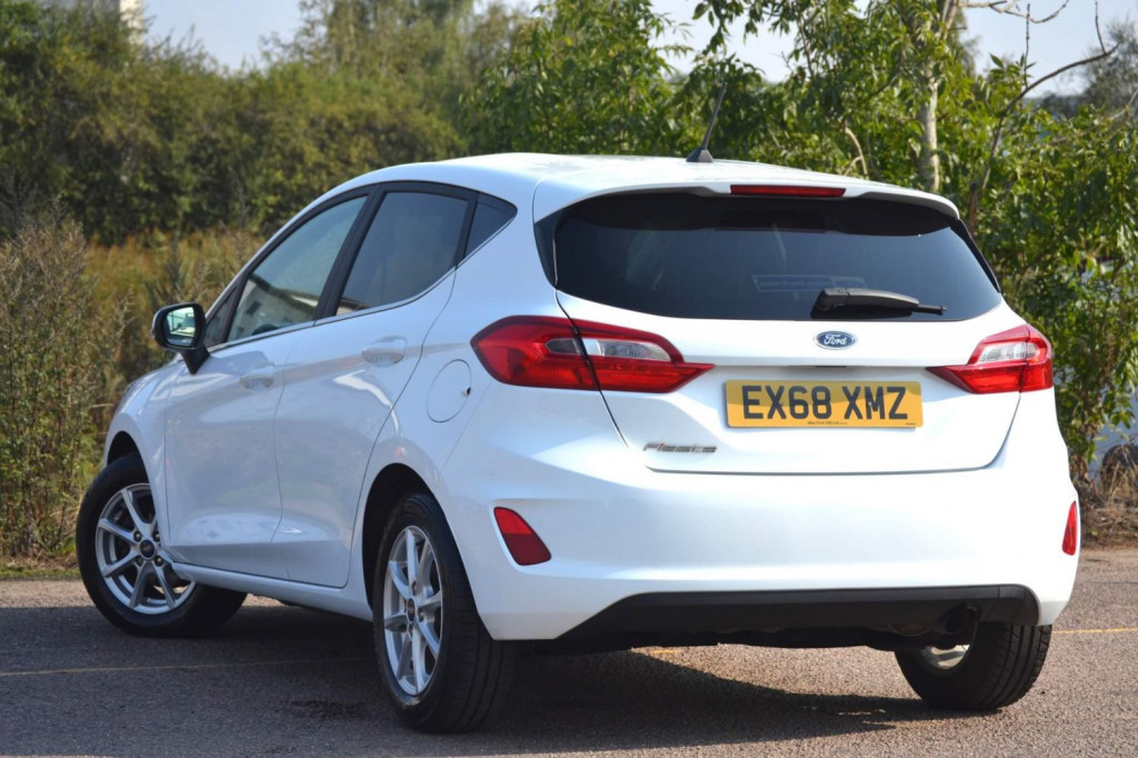 FORD FIESTA