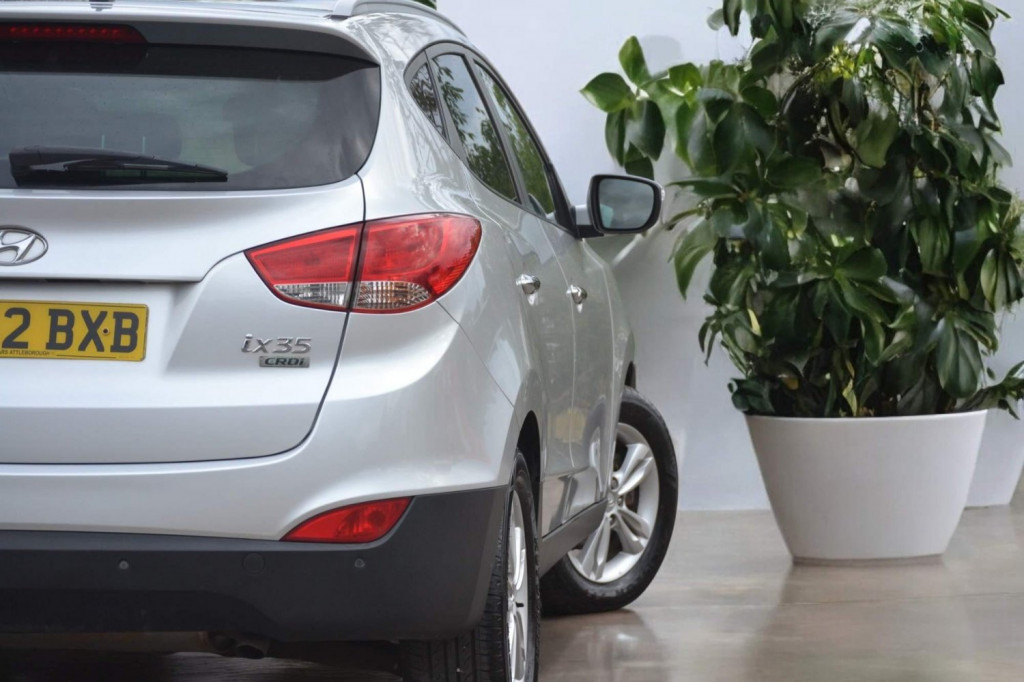HYUNDAI IX35