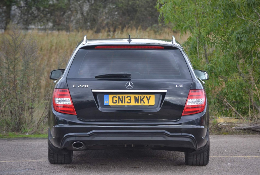 MERCEDES-BENZ C CLASS