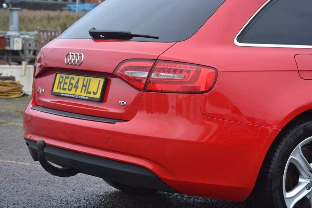 AUDI A4 AVANT