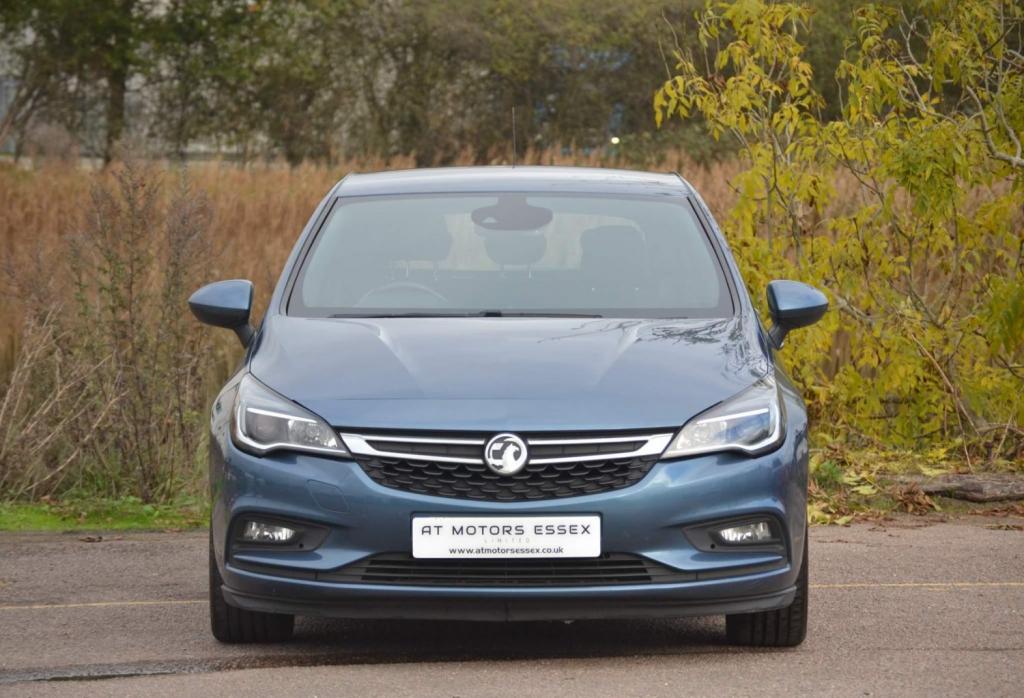 View VAUXHALL ASTRA 1.6 CDTi ecoTEC BlueInjection SRi Euro 6 5dr