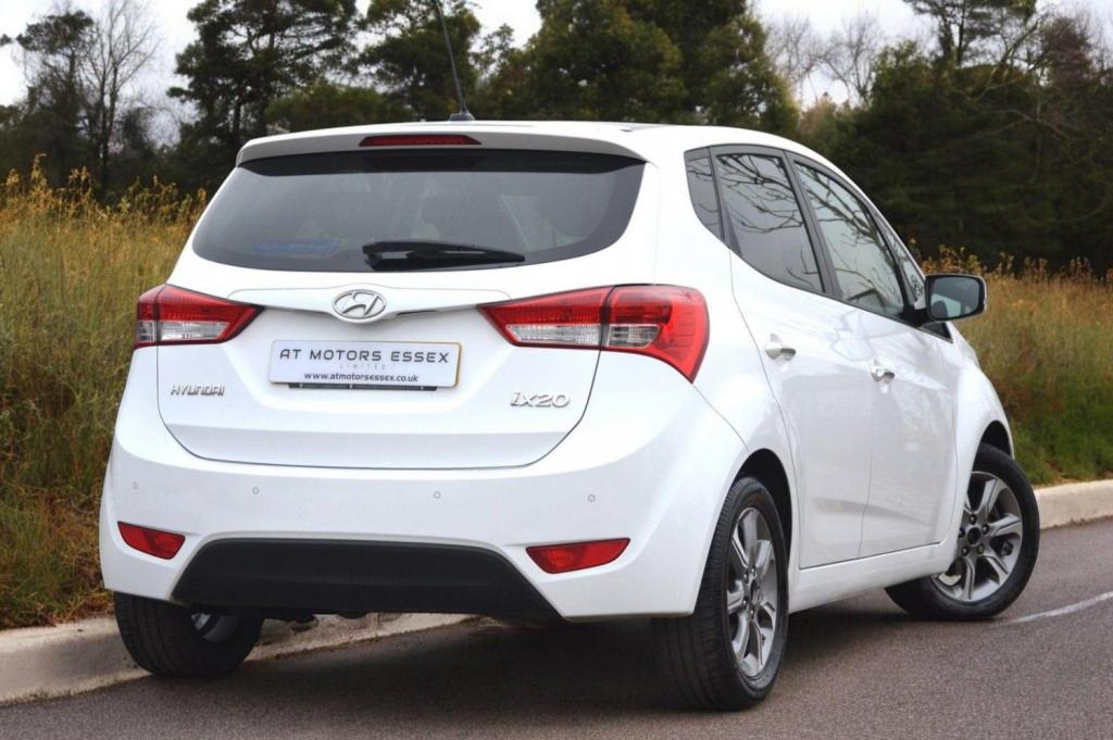 View HYUNDAI IX20 1.4 Blue Drive Premium Euro 6 (s/s) 5dr