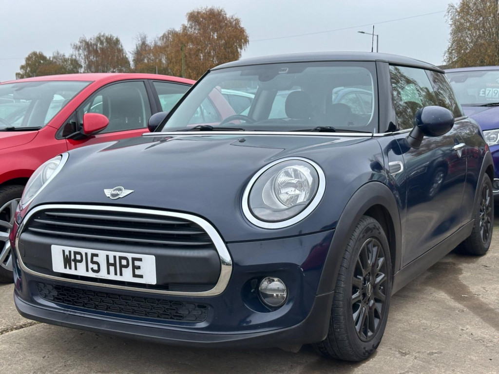 MINI HATCH