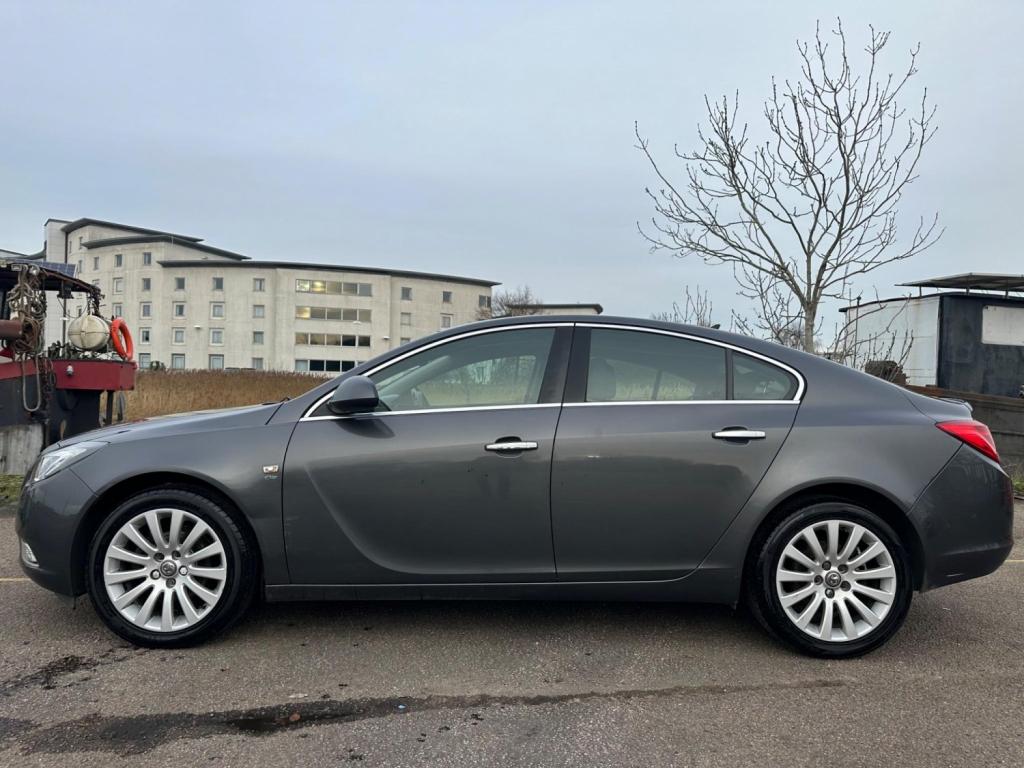 View VAUXHALL INSIGNIA 1.8 16V Elite Euro 5 5dr