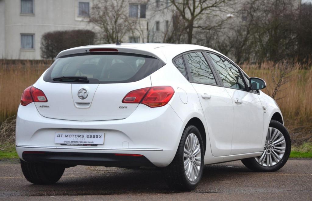 View VAUXHALL ASTRA 1.7 CDTi ecoFLEX Energy Euro 5 5dr