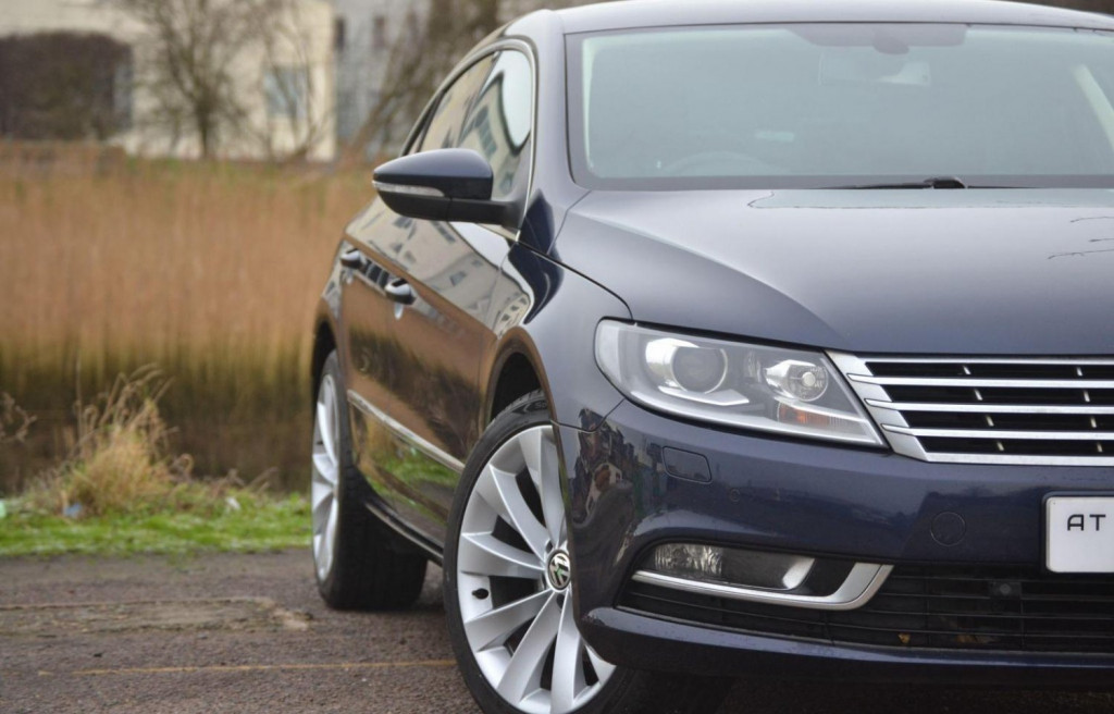 VOLKSWAGEN CC