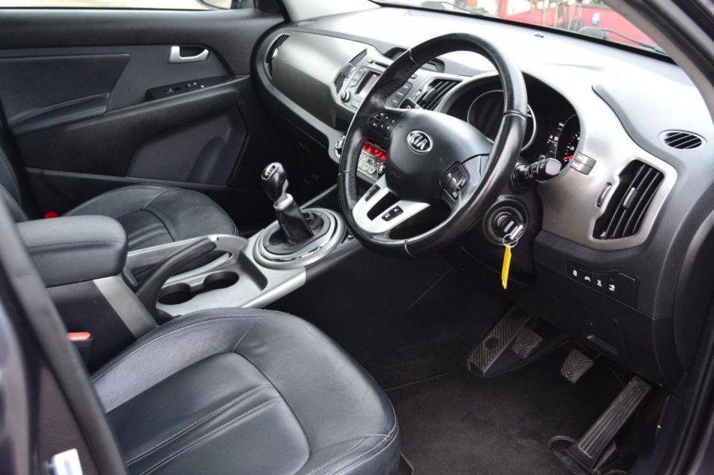 KIA SPORTAGE