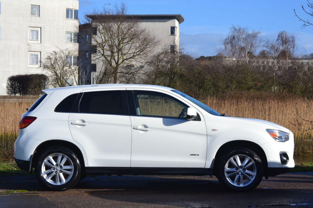MITSUBISHI ASX