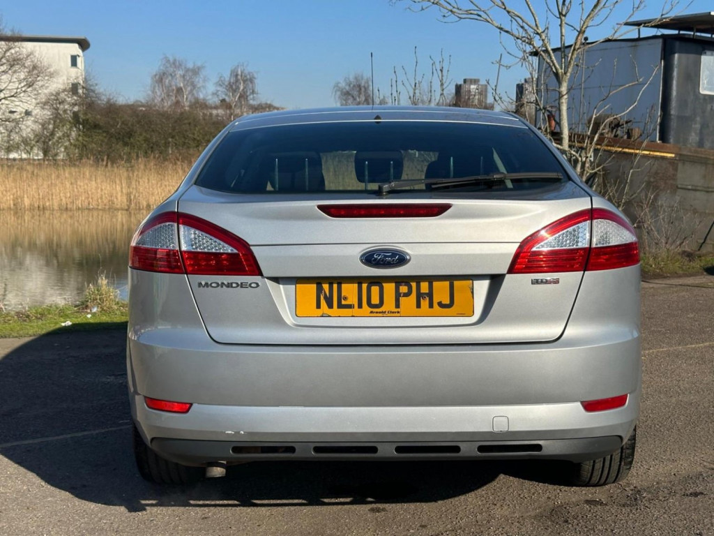 FORD MONDEO