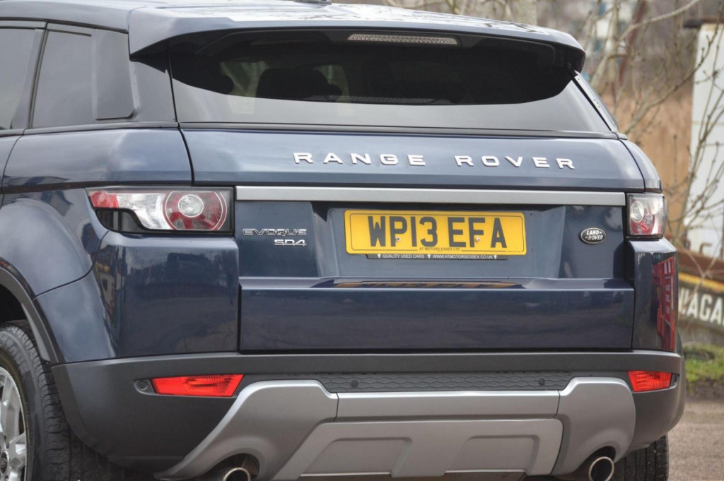 LAND ROVER RANGE ROVER EVOQUE