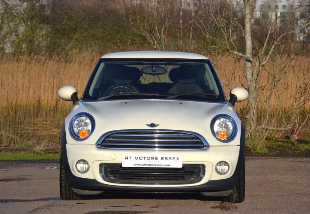 View MINI HATCH 1.6 First Euro 5 3dr