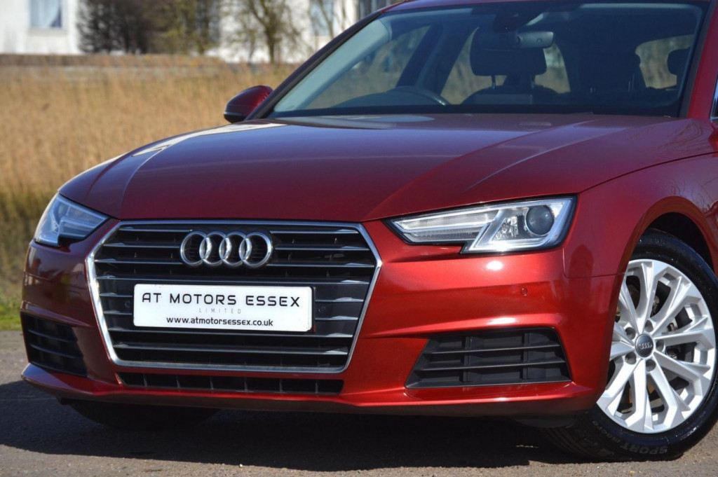 AUDI A4 AVANT