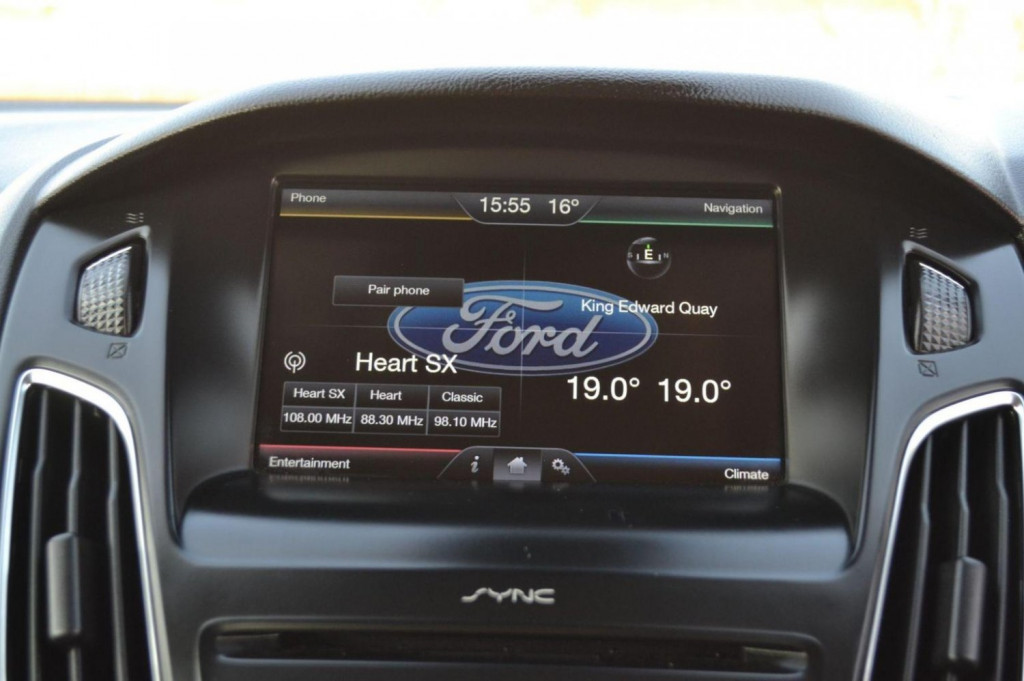 FORD FOCUS