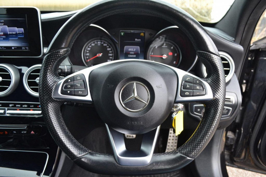 MERCEDES-BENZ C CLASS