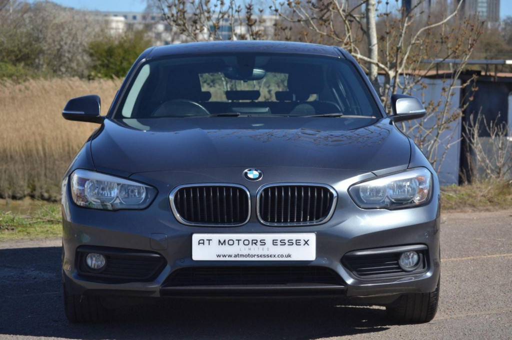 BMW 1 SERIES
