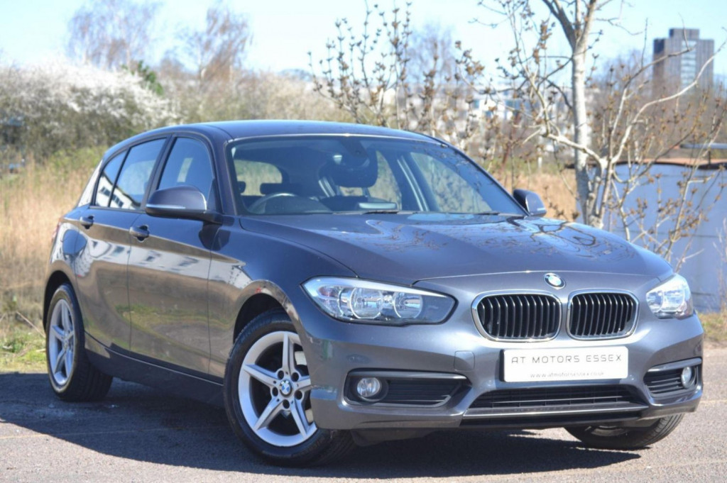 BMW 1 SERIES