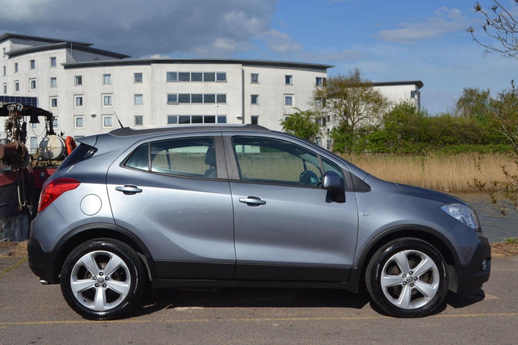 VAUXHALL MOKKA