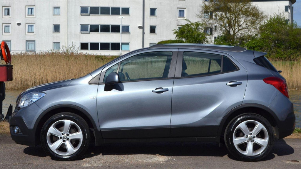 VAUXHALL MOKKA